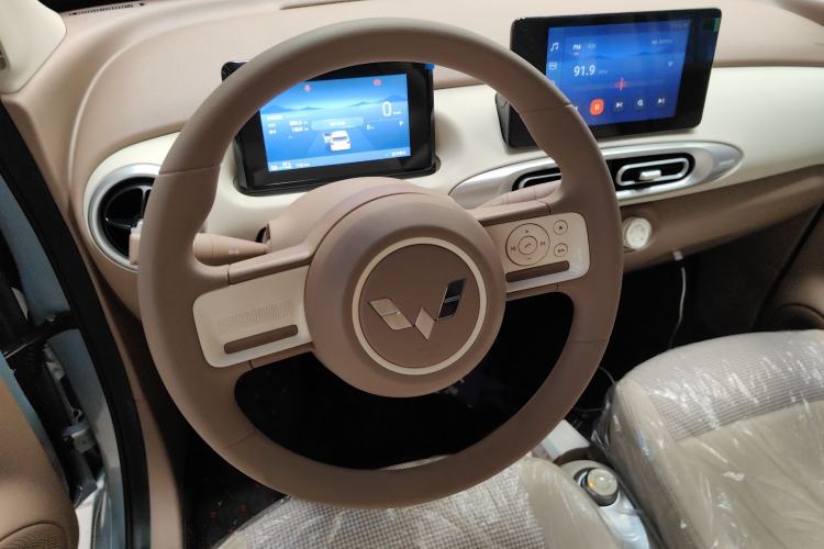 Used Wuling Hongguang MINIEV 2025 Four-Door Version Zhenxiang+ Edition