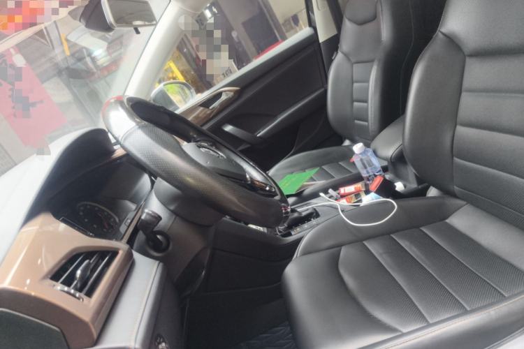 Used Volkswagen Tharu 2020 280TSI Two-Wheel Drive Luxury Plus Version China VI Standard
