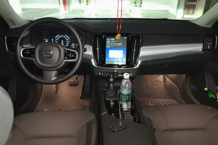 Used Volvo S90 2018 T4 Zhiyi Edition
