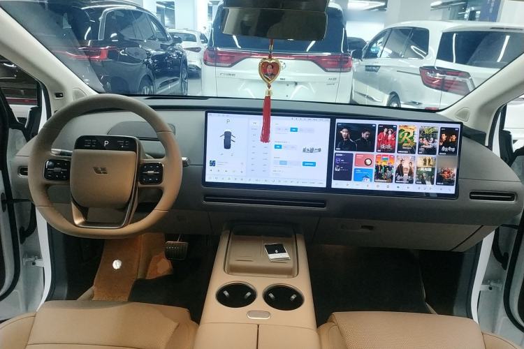 Used Li Auto i8 2025 Model Standard Version