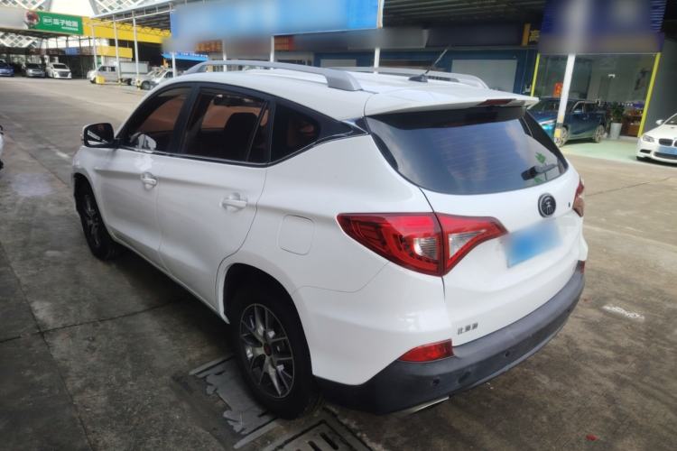 Used BYD Song 2017 Gaishe Upgrade Edition 1.5TID Automatic Elite Model
