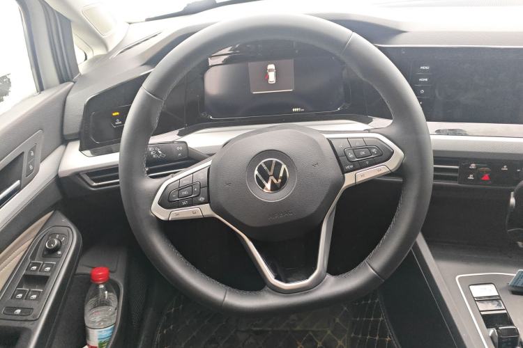 Used Volkswagen Golf 2023 Facelift 280TSI DSG Pro
