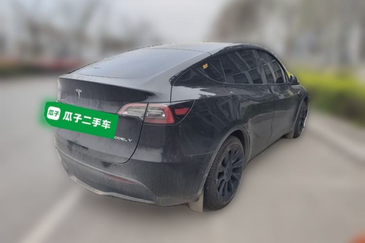 Used Tesla Model Y 2023 Rear-Wheel-Drive Version
