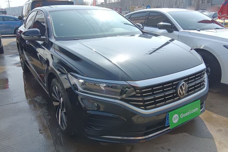 Used Volkswagen Passat 2022 330TSI Luxury Edition Custom Version