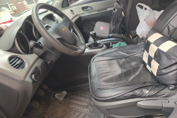 Used Chevrolet Cruze 2013 1.6L SL MT
