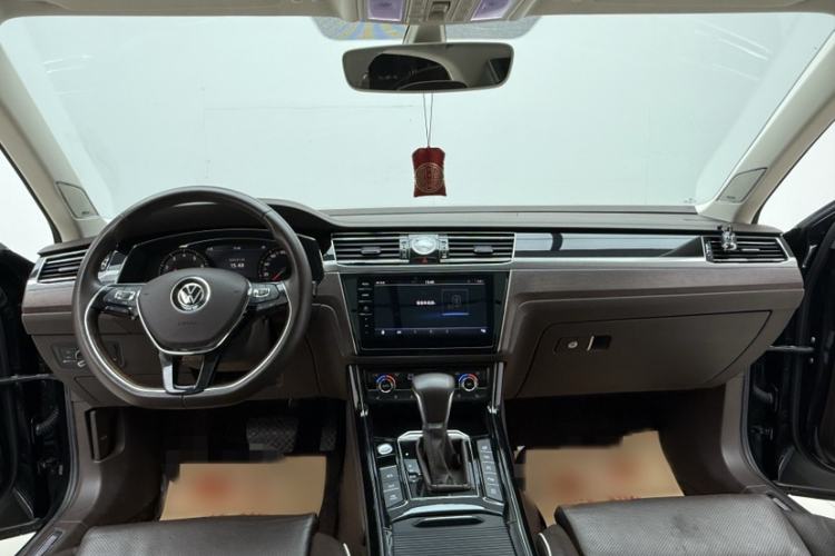 Used Volkswagen Phideon 2021 380TSI Prestige Edition