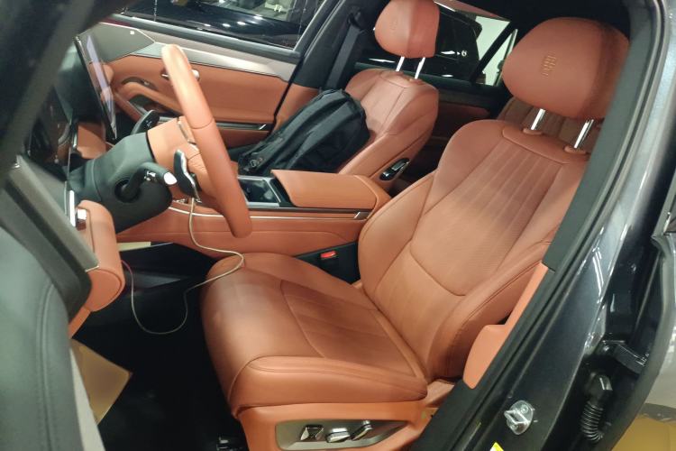 Used BYD Tang L 2025 EV with 670 km Range LiDAR and Premium Features Left Front Seat