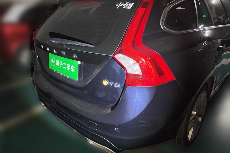 Used Volvo V60 2017 T5 Zhiyi Edition China V Standard Rear