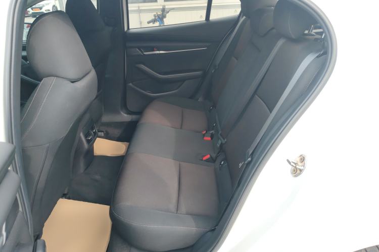 Used Mazda 3 Axela 2020 1.5L Automatic ZhiMei Edition Left Rear Seat