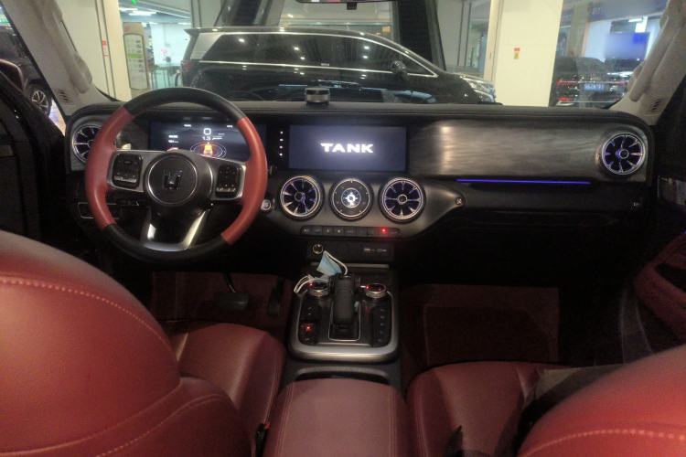 Used Tank 300 2024 2.0T Conqueror Center Console