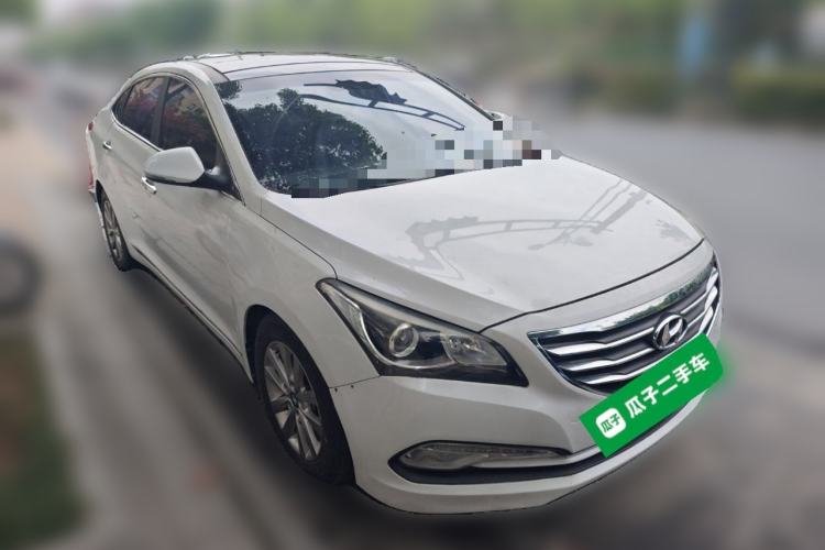 Used Hyundai Mistra 2014 1.8L Automatic Smart GLS Front Right 45 Deg