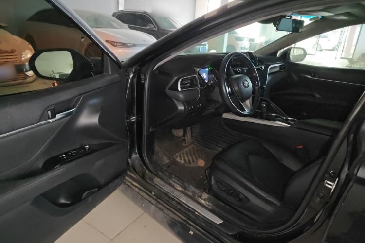 Used Toyota Camry 2019 Revised Version Dual-Engine 2.5 HG Luxury Edition Driver Seat