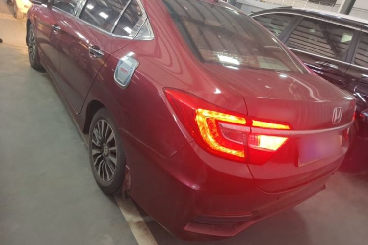 Used Honda Crider 2015 1.8L automatic luxury edition