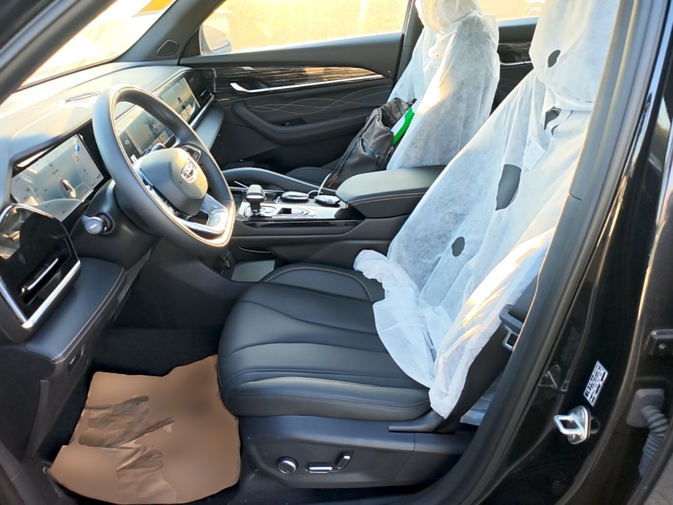 Geely Auto Monjaro L 2024 2.0TD DCT EVO Two-Wheel Drive Long-Range Version — снимка 17