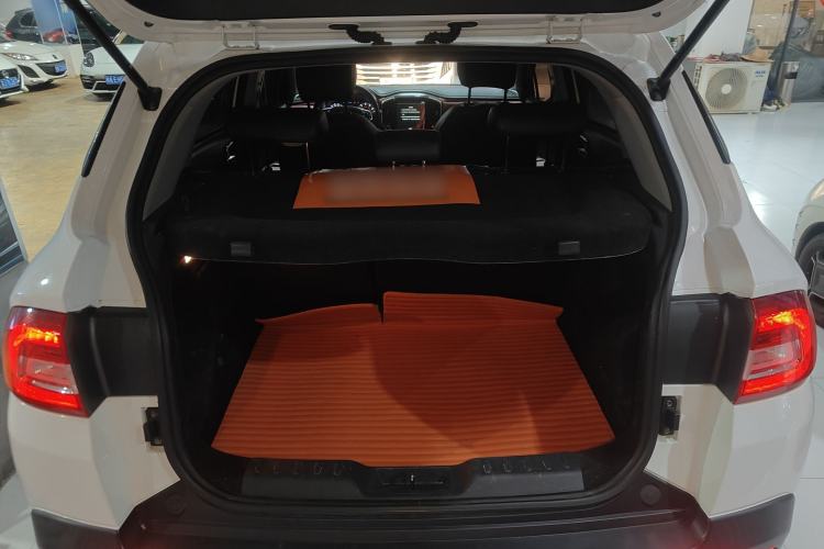 Used Brilliance V3 2017 1.5L Manual Smart Model
