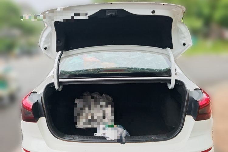 Used Changan Eado 2019 High-Energy Edition 1.6L GDI Manual Pioneer Model China VI Standard