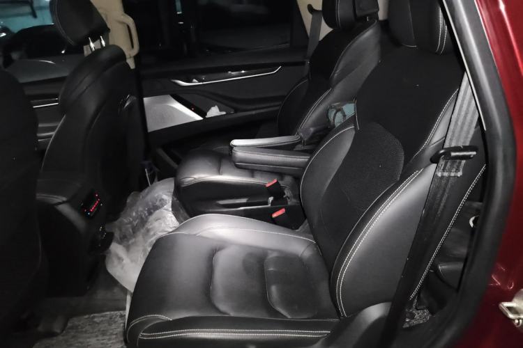 Used SAIC MAXUS D90 2017 2.0T Automatic All-Wheel Drive Sirius Interior 4