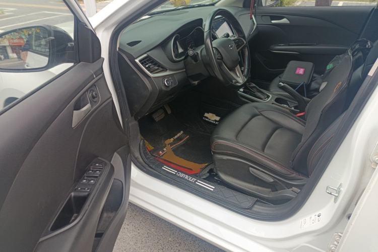 Used Chevrolet Monza 2020 Light Hybrid Redline 320T Dual-Clutch Thrilling Edition