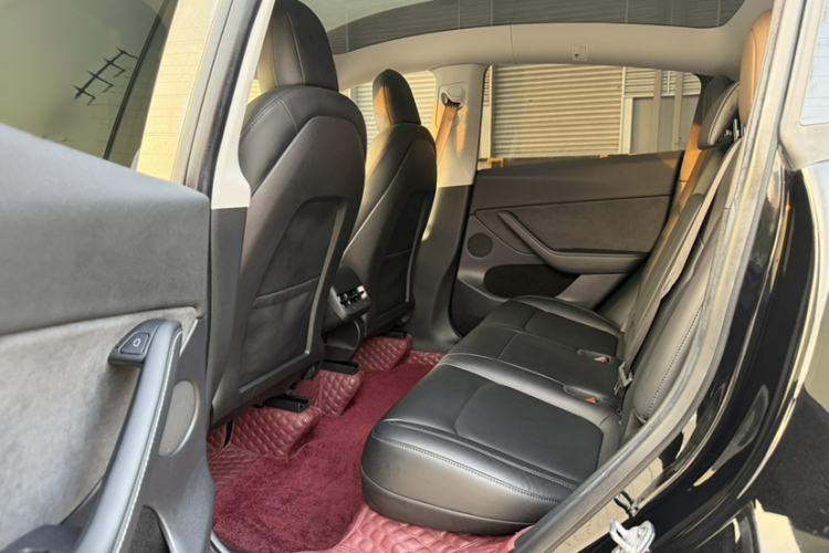 Used Tesla Model Y 2022 Rear-Wheel-Drive Version
