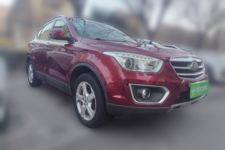 Used Bestune X80 2013 2.0L automatic comfort version
