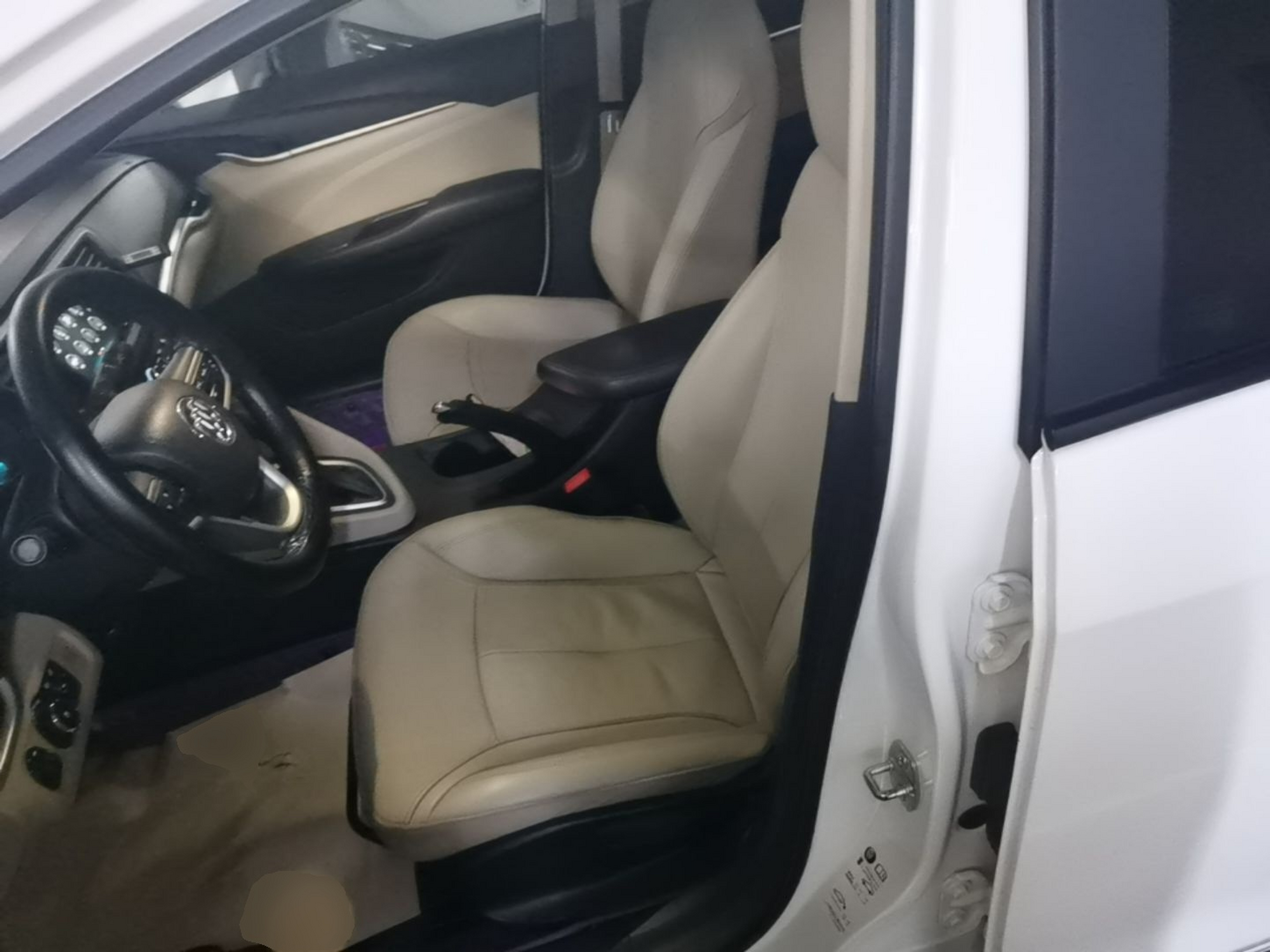 Avant de la voiture