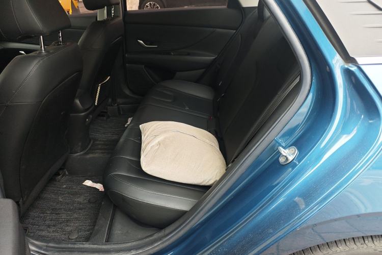 Used Hyundai Elantra 2021 1.5L CVT LUX Prestige Edition