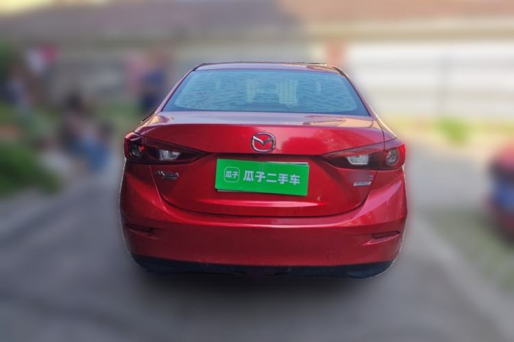 Used Mazda 3 Axela 2014 Sedan 1.5L Manual Comfort Model