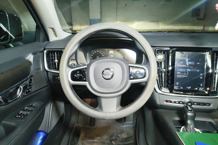 Used Volvo V90 2020 Facelifted Cross Country T5 AWD Zhiyuan Edition Steering Wheel