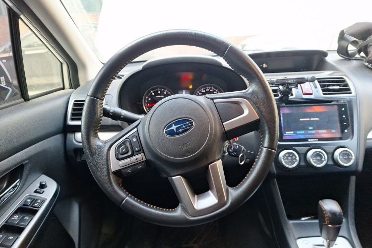 Used Subaru XV 2016 2.0i Comfort Navigation Edition
