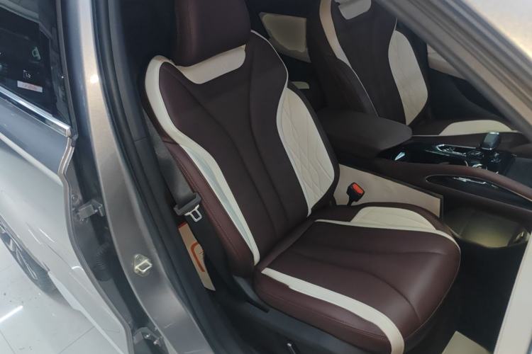 Used Geely Auto Monjaro L 2021 2.0TD DCT EVO Two-Wheel Drive Smart Luxury Version
