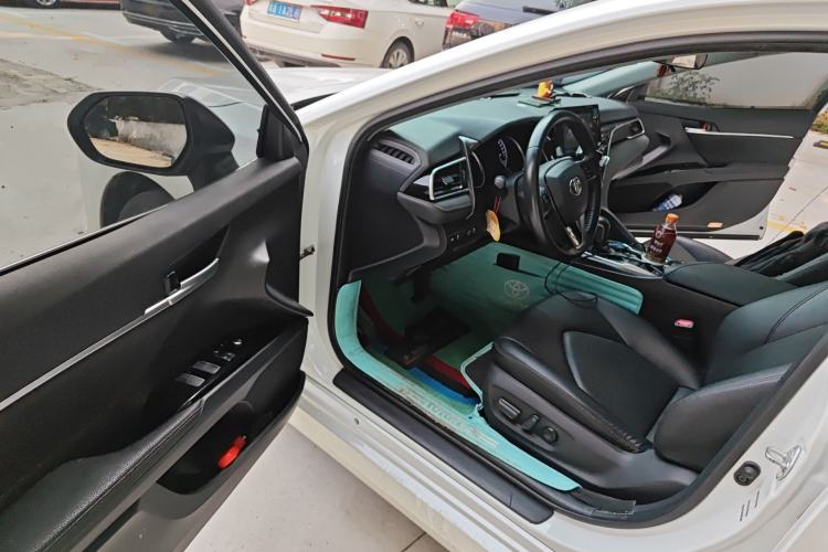 Used Toyota Camry 2023 Dual-Motor 2.5 HGVP Leading Edition