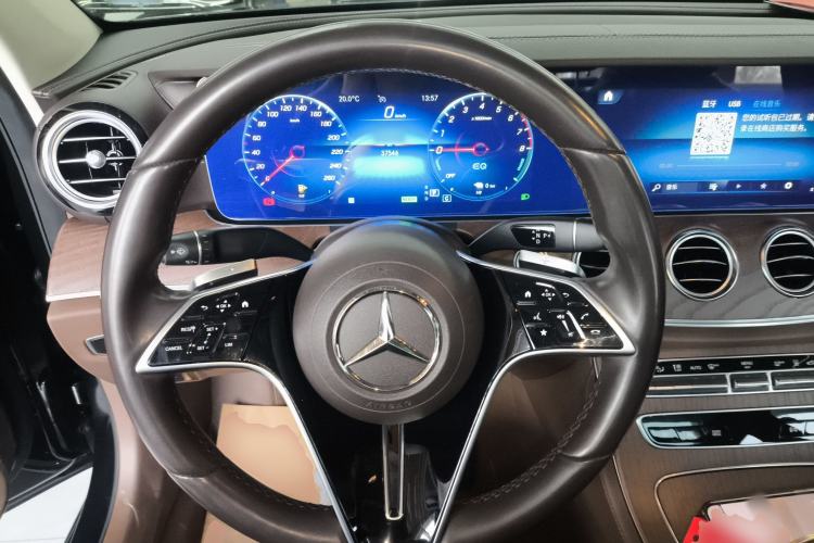 Used Mercedes-Benz E-Class New Energy 2022 Restyled E 350 e L Plug-in Hybrid Sports Sedan
