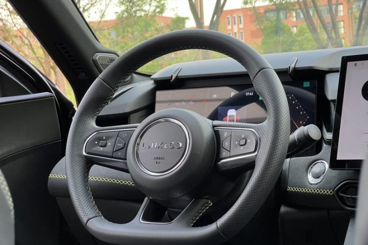 Used Lynk & Co 03 2023 2.0TD DCT JingPro