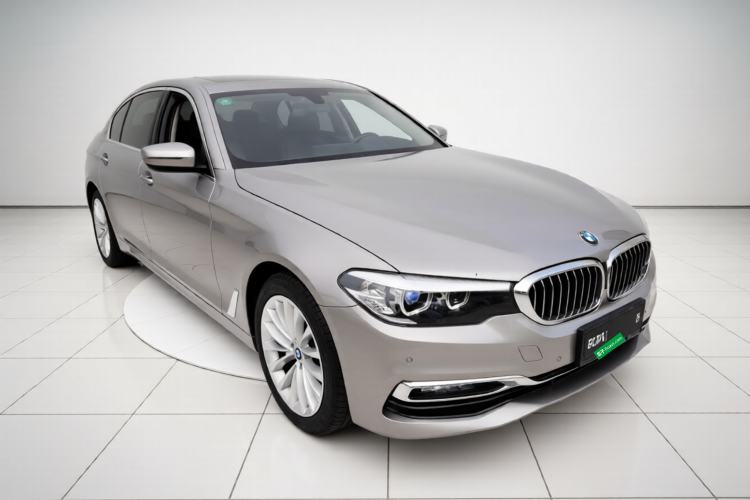 Used BMW 5 Series 2019 525Li Luxury Package Exterior 1