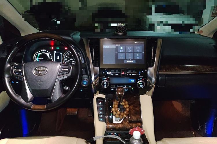 Used Toyota Alphard 2020 Dual-Engine 2.5L Luxury Edition
