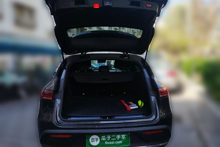 Used Mercedes-Benz EQC 2022 Facelift EQC 400 4MATIC Trunk