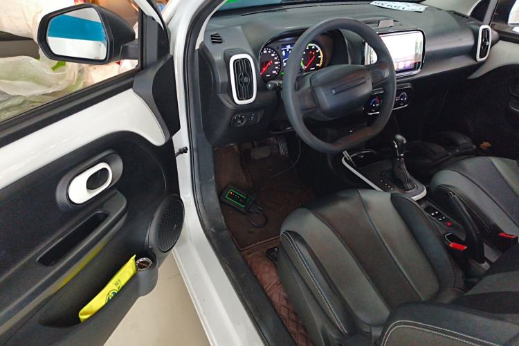 Used Roewe Clever 2022 311km QiQi BoBo Edition Driver Seat