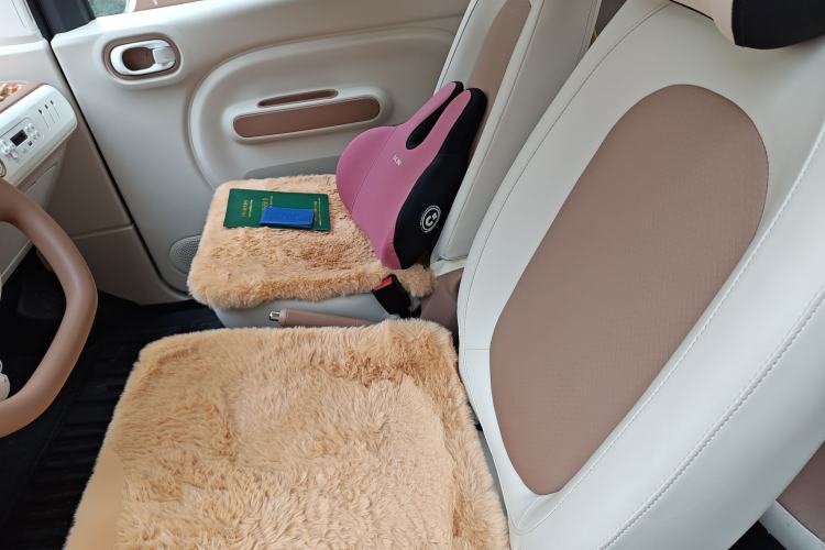 Used Bestune Pony 2026 Model 222km Shining Horse Left Front Seat