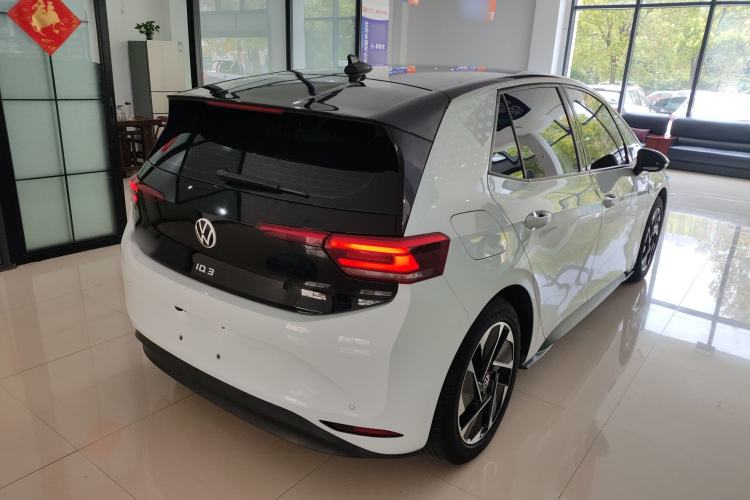 Used Volkswagen ID.3 2023 Upgraded Model Pure Intelligent Enjoyment Version Rear Right 45 Deg