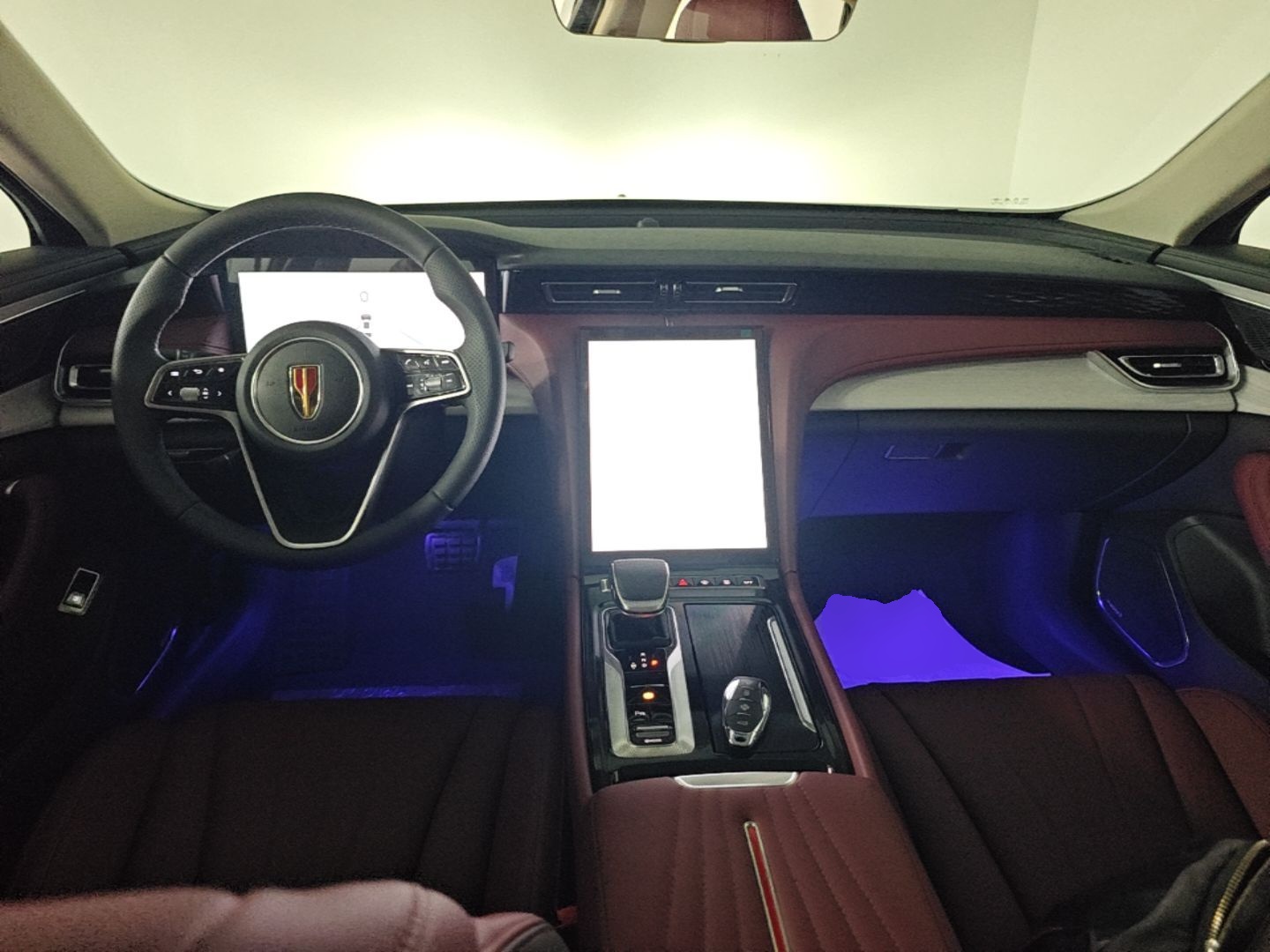 Hongqi H5 2025 2.0T Automatic Flagship 500 000th Unit Anniversary Edition — снимка 12