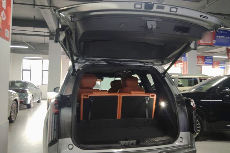 Used EXEED Lanyue C-DM 2025 180 Ultra-Long Range Max All-Wheel Drive 7-Seater Trunk