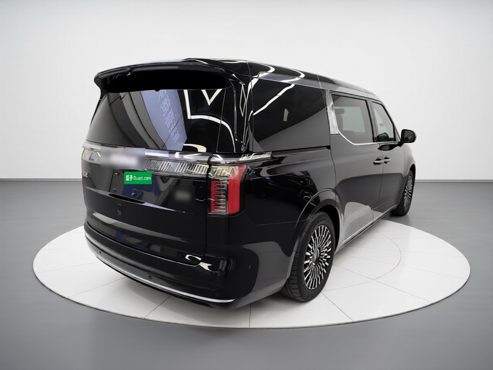 Zeekr 009 2024 7-Seater Walk-Through Version Four-Wheel Drive 108 kWh — снимка 6