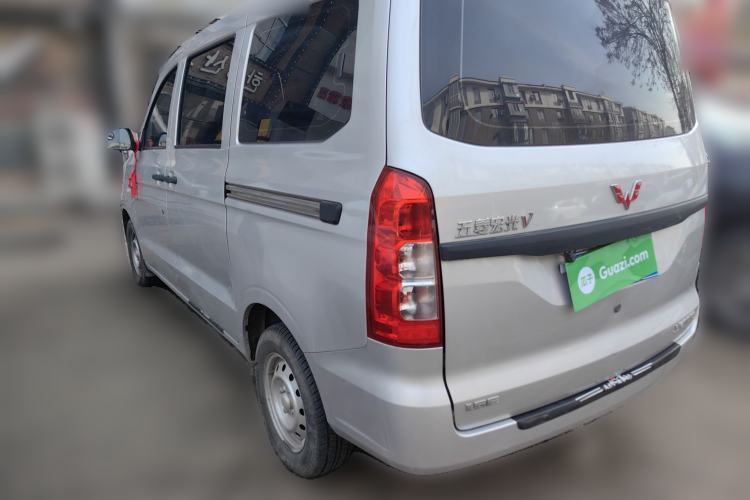 Used Wuling Hongguang V 2022 1.5L Jingqu Version Hydraulic Power Steering LAR