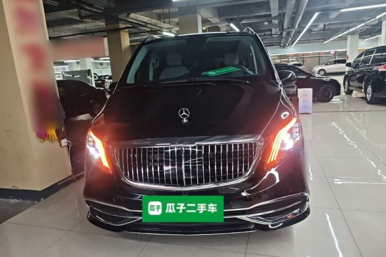 Used Mercedes-Benz Vito 2021 2.0T Elite Version 7 Seats Front