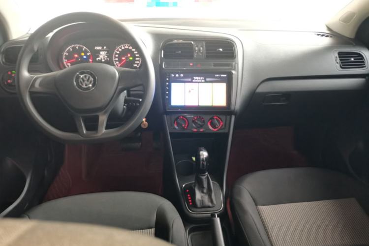 Used Volkswagen Polo 2016 1.4L Automatic Trendy Model Center Console