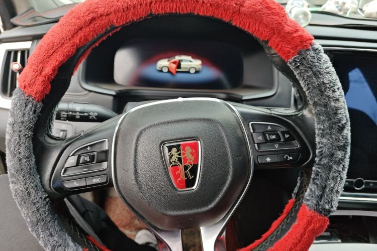 Used Roewe i6 New Energy 2017 45T Hybrid Connect & Smart Enjoyment Edition Steering Wheel