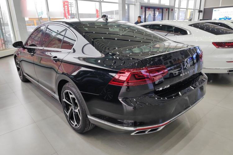 Used Volkswagen Magotan 2023 2 Million Units Commemorative Edition 330TSI DSG Luxury Version
