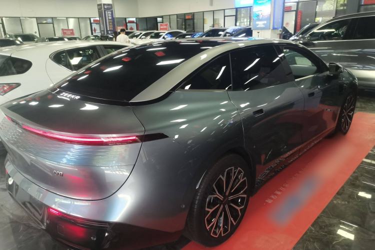 Used Zeekr 007 2025 Four-Wheel Drive Intelligent Driving Version 75 kWh