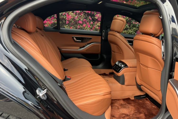 Used Mercedes-Benz S-Class 2024 Restyled S 400 L Business Version
