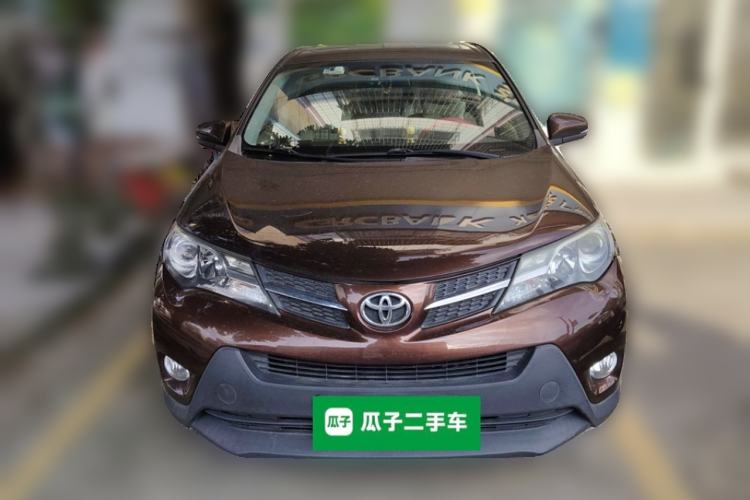 Used Toyota RAV4 2015 2.0L CVT Two-Wheel Drive Fashion Edition
